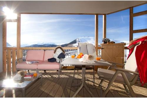 Residence Phoenix C by Leavetown Vacations Resort in Huez