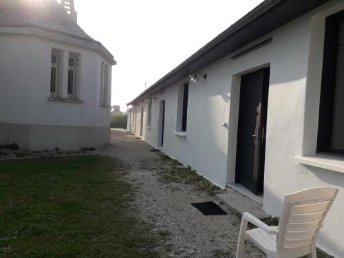 Gite Les Pingouins du Phare Hostel in Plouguerneau