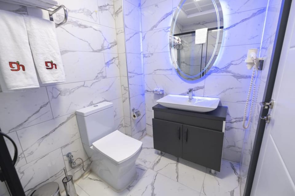 DEWY HOTEL Hotel in Izmir