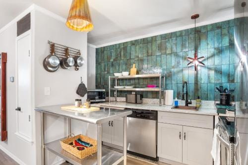 Salt Block - Santa Fe Suite 5 Hotel in Bandera