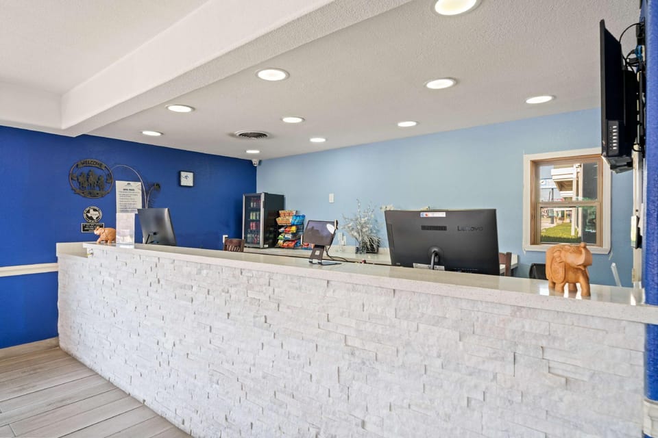 Americas Best Value Inn Brenham Motel in Brenham