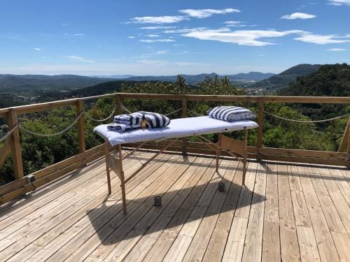 Les insolites de Taracopala Hotel in Solliès-Toucas
