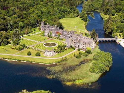Carraig Ban Hotel in County Mayo