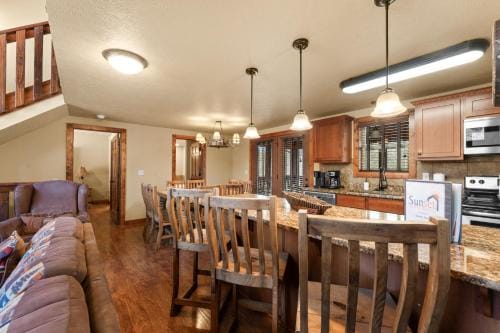 Timeless Memories Lodge Cabin Lodge in Table Rock Lake
