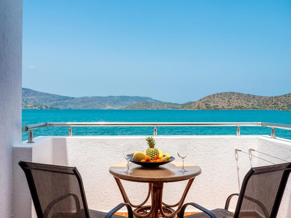 Elounda Alikes Suites & Studios Apartment hotel in Elounda