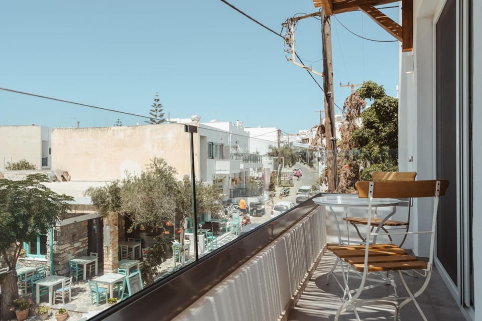 Tesoro Elegant escapes- suites Hotel in Naxos