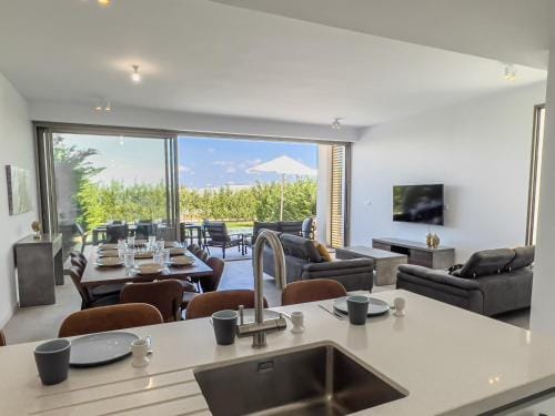 Azure Vista Collection Hotel in Paralimni