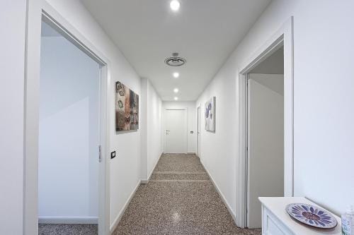 Acquamarina A Due Passi dai Traghetti Hotel in Genoa