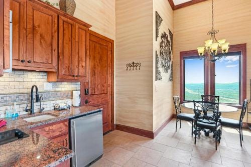 Arc de Texas - Lafayette Suite Hotel in Rio Grande