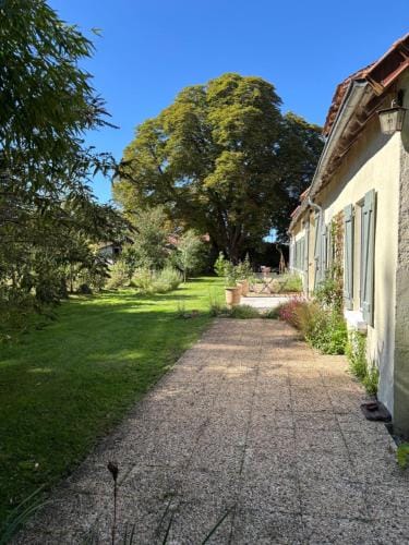 La Haute Tremiere Hotel in Centre-Val de Loire