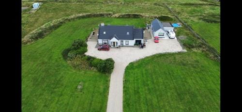 Cois na mara bridges of Ross V15 T677 Hotel in County Clare