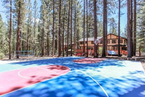 The Lodge at Snow Summit Home Lodge in Big Bear