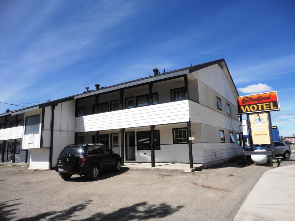 Stratford Motel Motel in Whitehorse