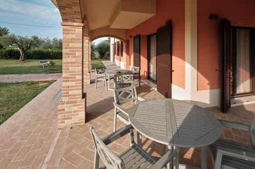 La Casina di Ely B&B Hotel in Marche