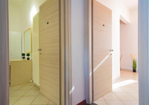 Athena Rooms - Parcheggio privato Hotel in Bologna