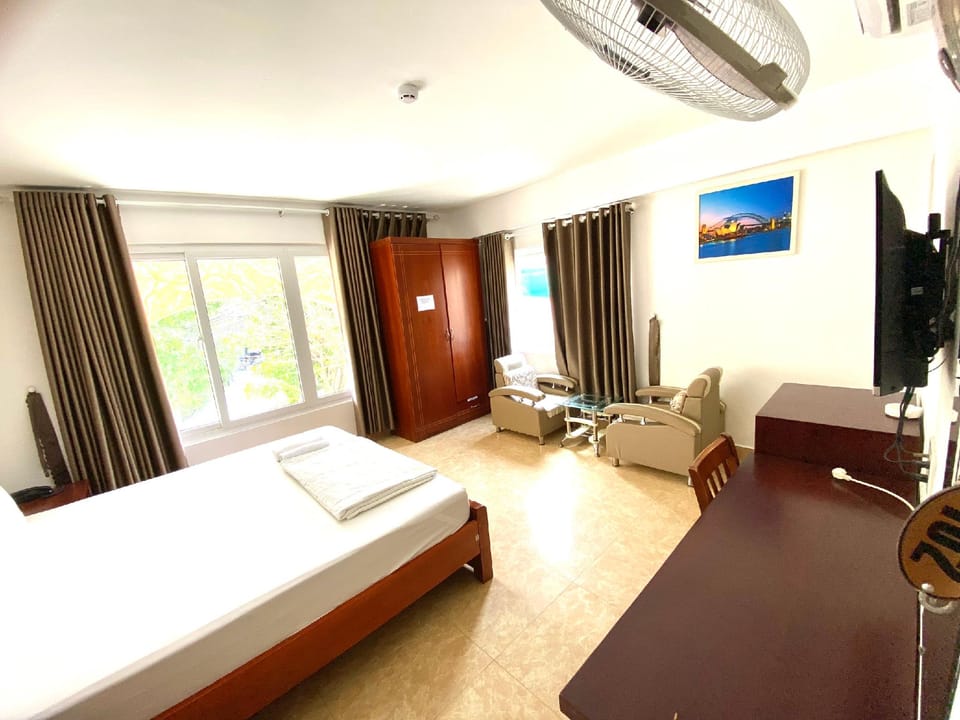 Nhat Hoang Hotel Hotel in Ho Chi Minh City