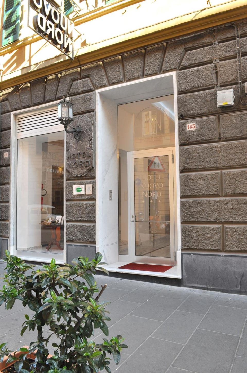 HNN Luxury Suites Hotel in Genoa