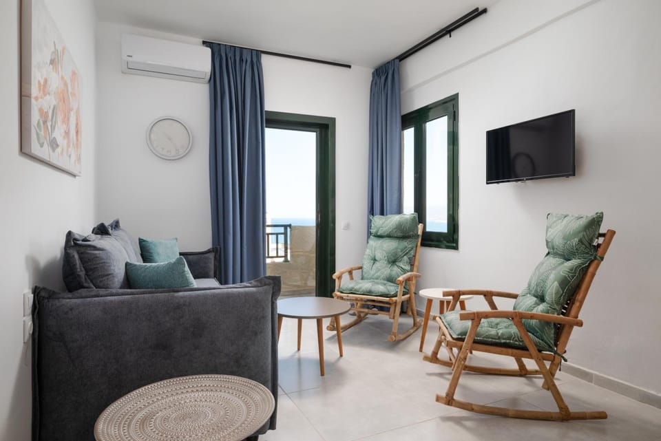 Blue Horizon Apartments Hotel in Lasithi