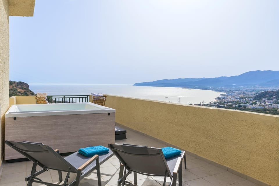 Blue Horizon Apartments Hotel in Lasithi