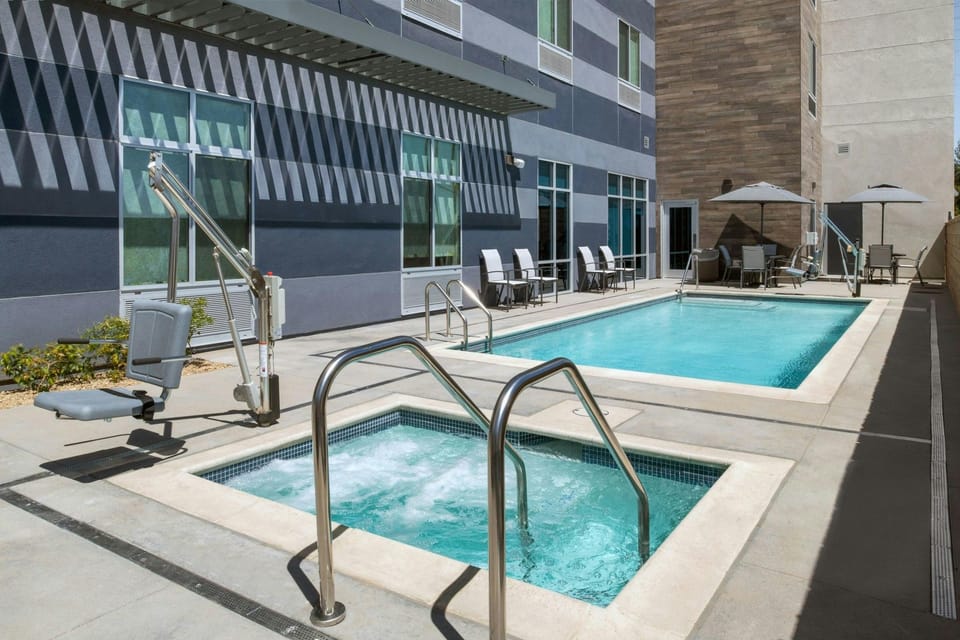 Fairfield by Marriott Inn & Suites Victorville Hotel in Victorville