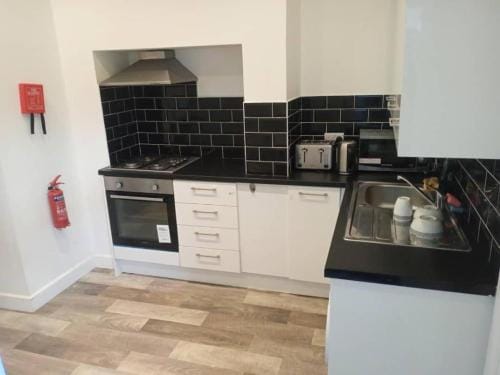 Double-bed (G4) close to Burnley city centre Hotel in Burnley