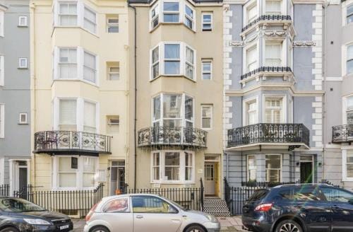 Madeira Guest House Hotel in Brighton