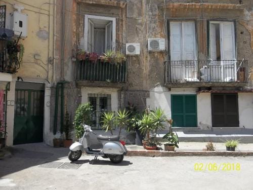 B&B Dell'Arco Hotel in Naples