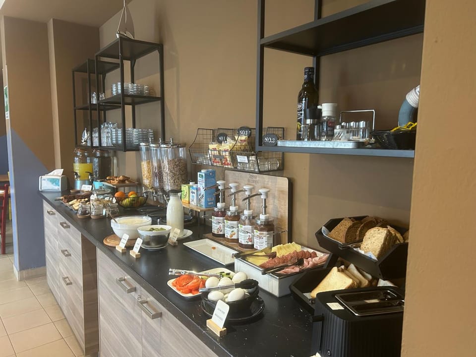 Ostello Del Porto Hostel in Lovere