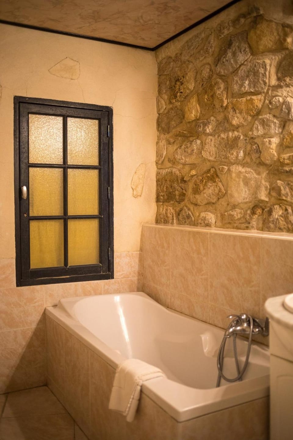 In Provence Hotel - Experience Authentique Hotel in Aix-en-Provence