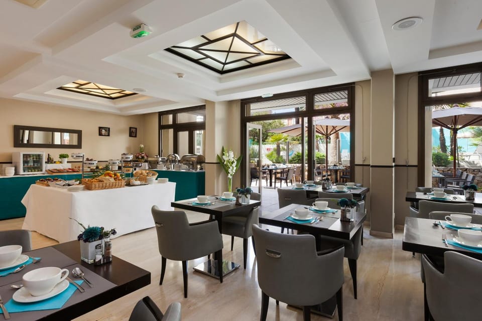 Neho Suites Cannes Croisette Hotel in Cannes