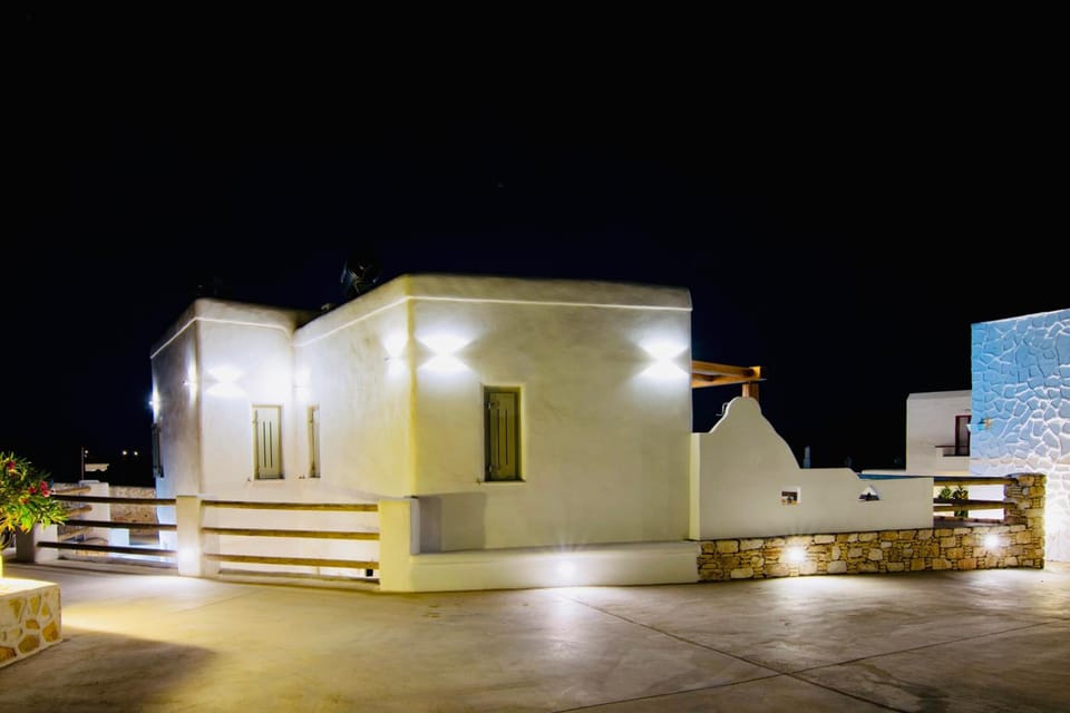 Aeris suites Hotel in Koufonisia