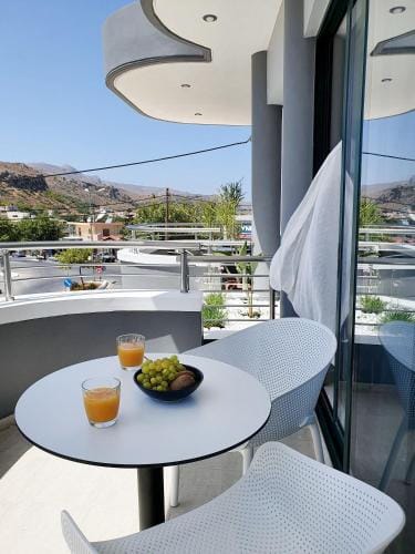Phaedra's Studio Sea View Hotel in Crete