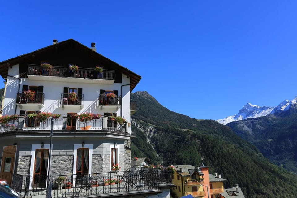 Hotel Roseg Hotel in Chiesa In Valmalenco