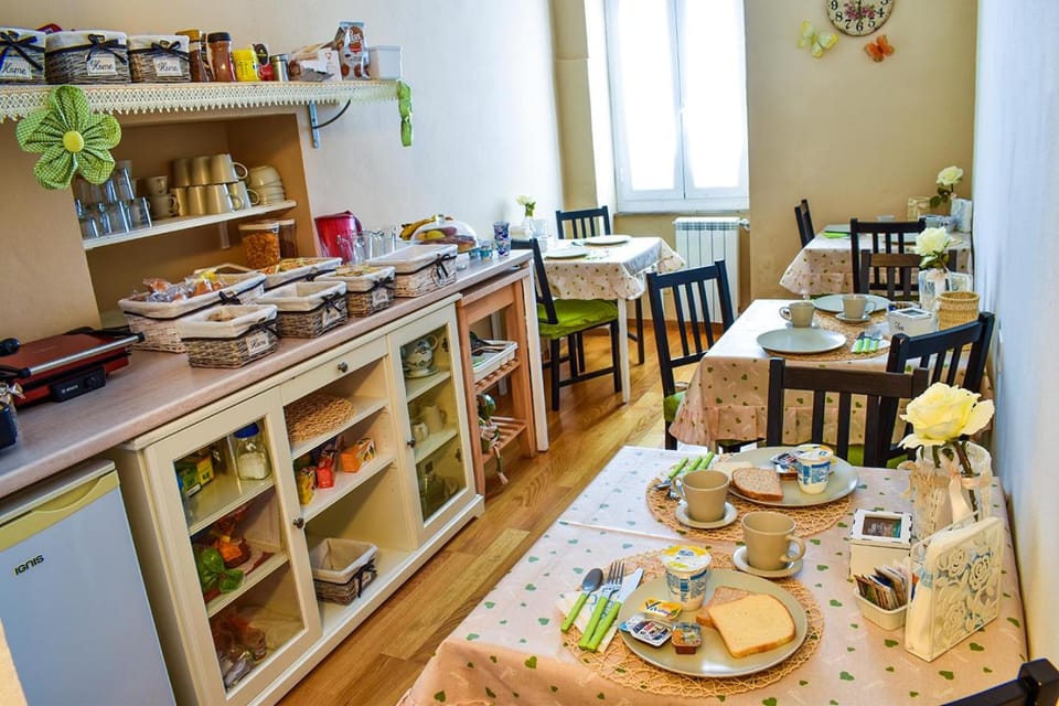 Affittacamere in Piazzetta Hotel in Sarzana