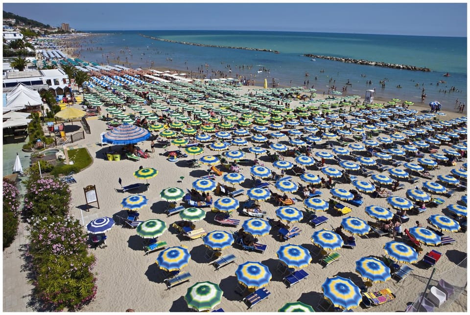 Hotel La Perla Preziosa  Hotel in Grottammare