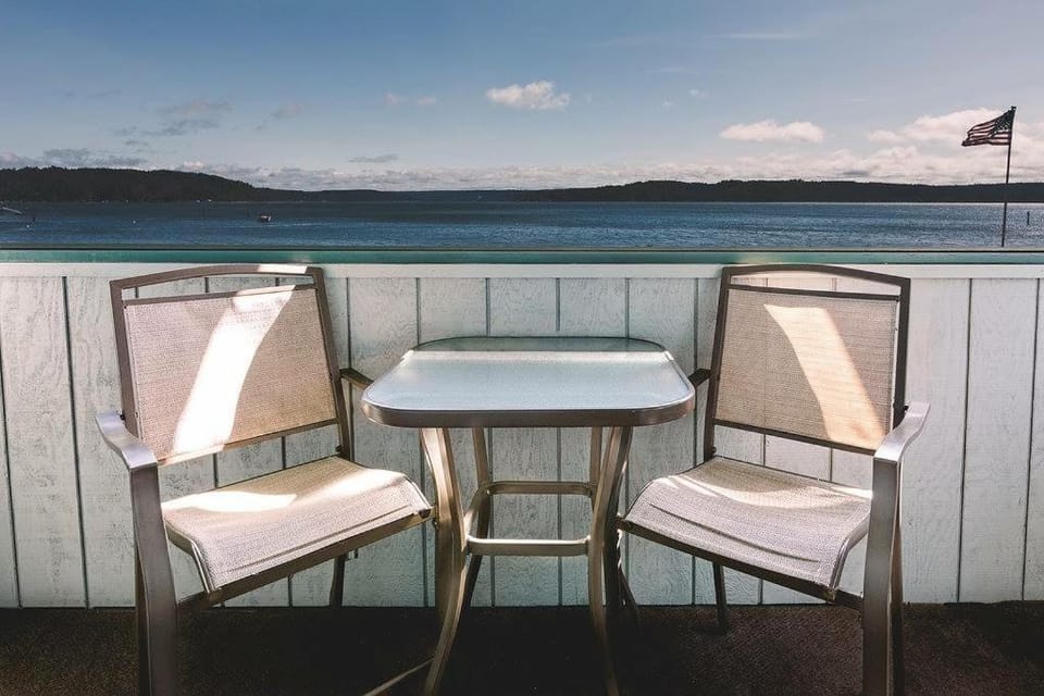 The Waterfront at Potlatch Motel in Hood Canal