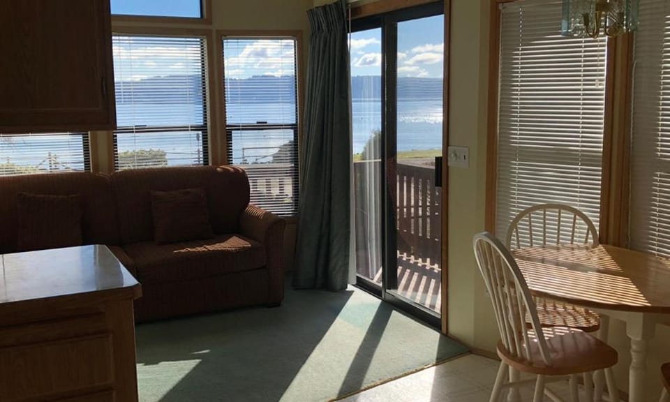 The Waterfront at Potlatch Motel in Hood Canal