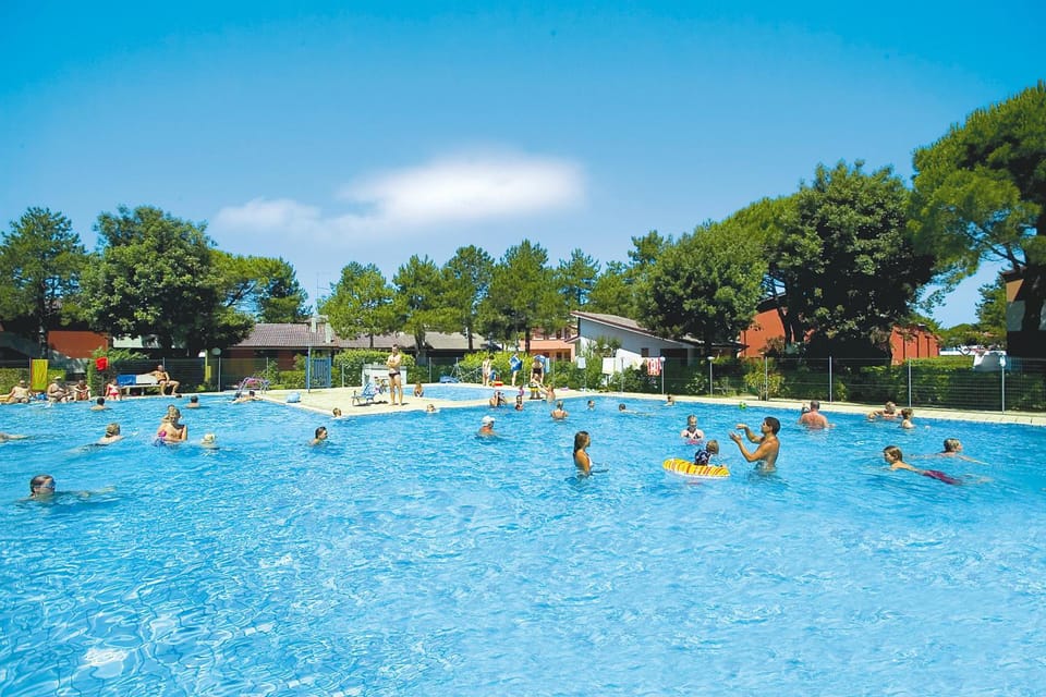 Villaggio Azzurro Hotel in Bibione