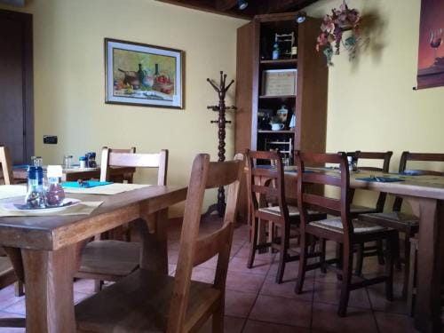 La Piazzetta Inn in Province of Brescia
