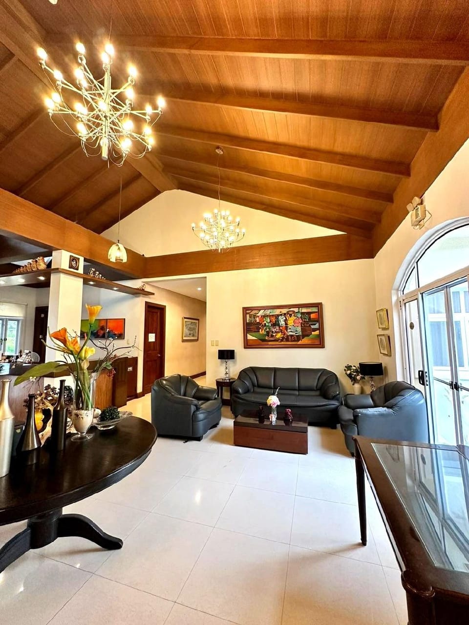 Country Chateau Hotel Hotel in Tagaytay