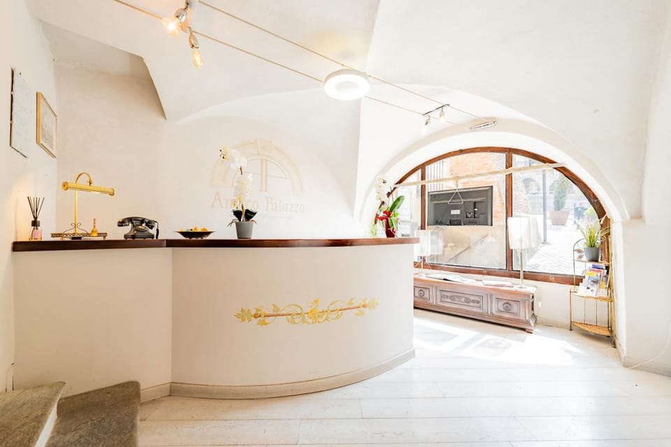 Antico Palazzo Hotel in Liguria