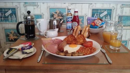 Victoria Villa Guesthouse Hotel in Clacton-on-Sea