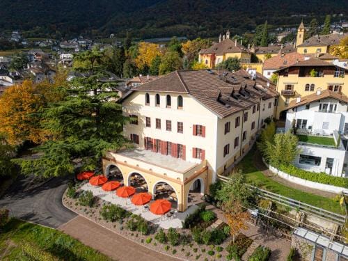 Castel Sallegg Suites Adults only Hotel in Kaltern an der Weinstraße