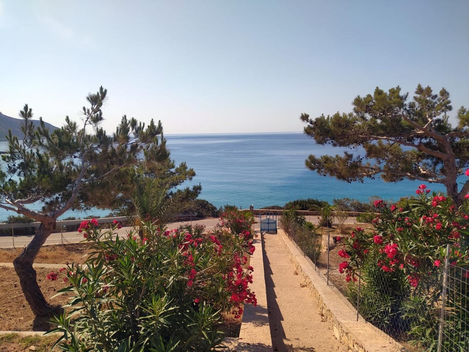 B & N Melas Studios Hotel in Karpathos, 857 00, Greece