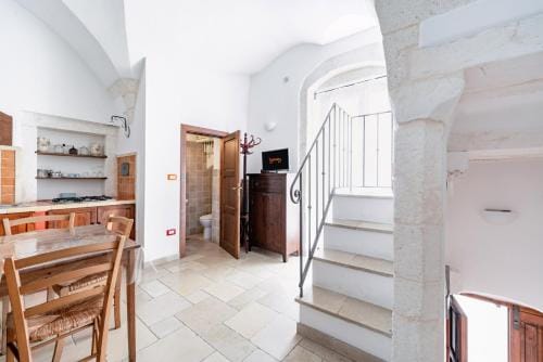 Casa Colombo & Casa Scipione by Rentbeat Hotel in Ostuni