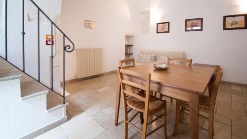Casa Colombo & Casa Scipione by Rentbeat Hotel in Ostuni