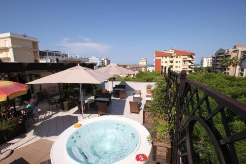 Hotel Naxos B&B Hotel in Alba Adriatica