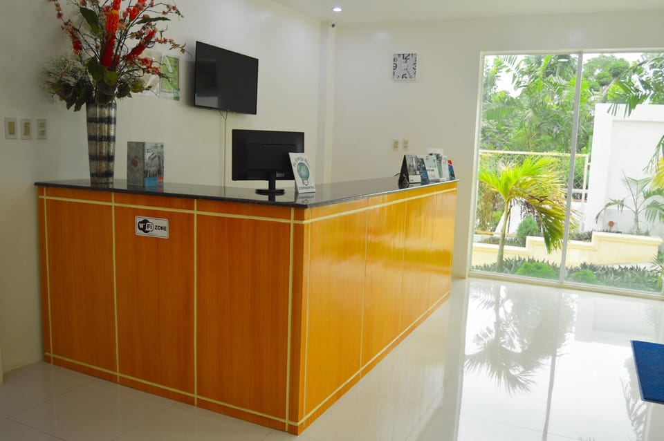 Cherry's CourtYard Hotel in Puerto Princesa