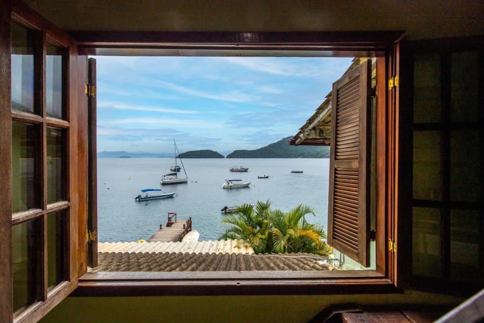 Pousada Cruzoe Inn in State of Rio de Janeiro