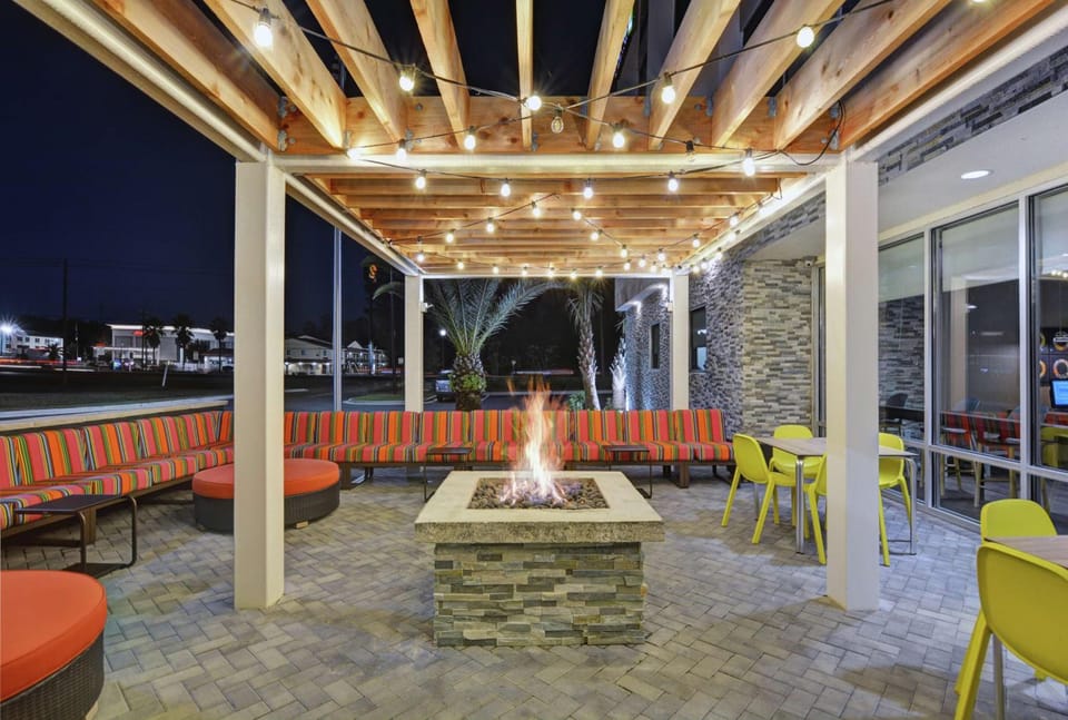 Home2 Suites by Hilton Richmond Hill Savannah I 95 Hotel in Richmond Hill